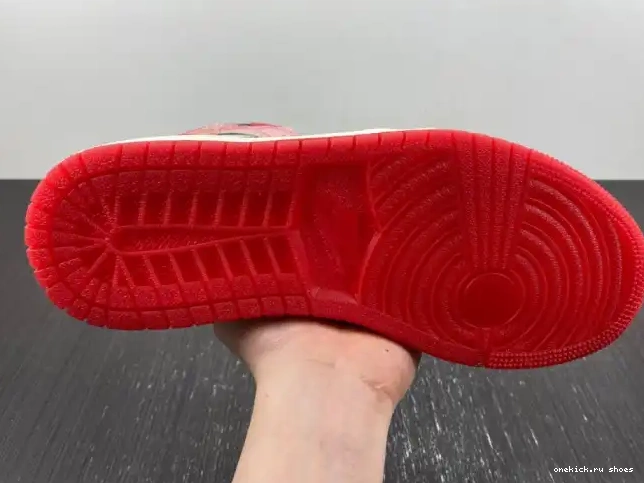 Rep DV1748-601 HIGH THE SPIDER-MAN ACROSS OG JORDAN 1 SPIDER-VERSE 0514